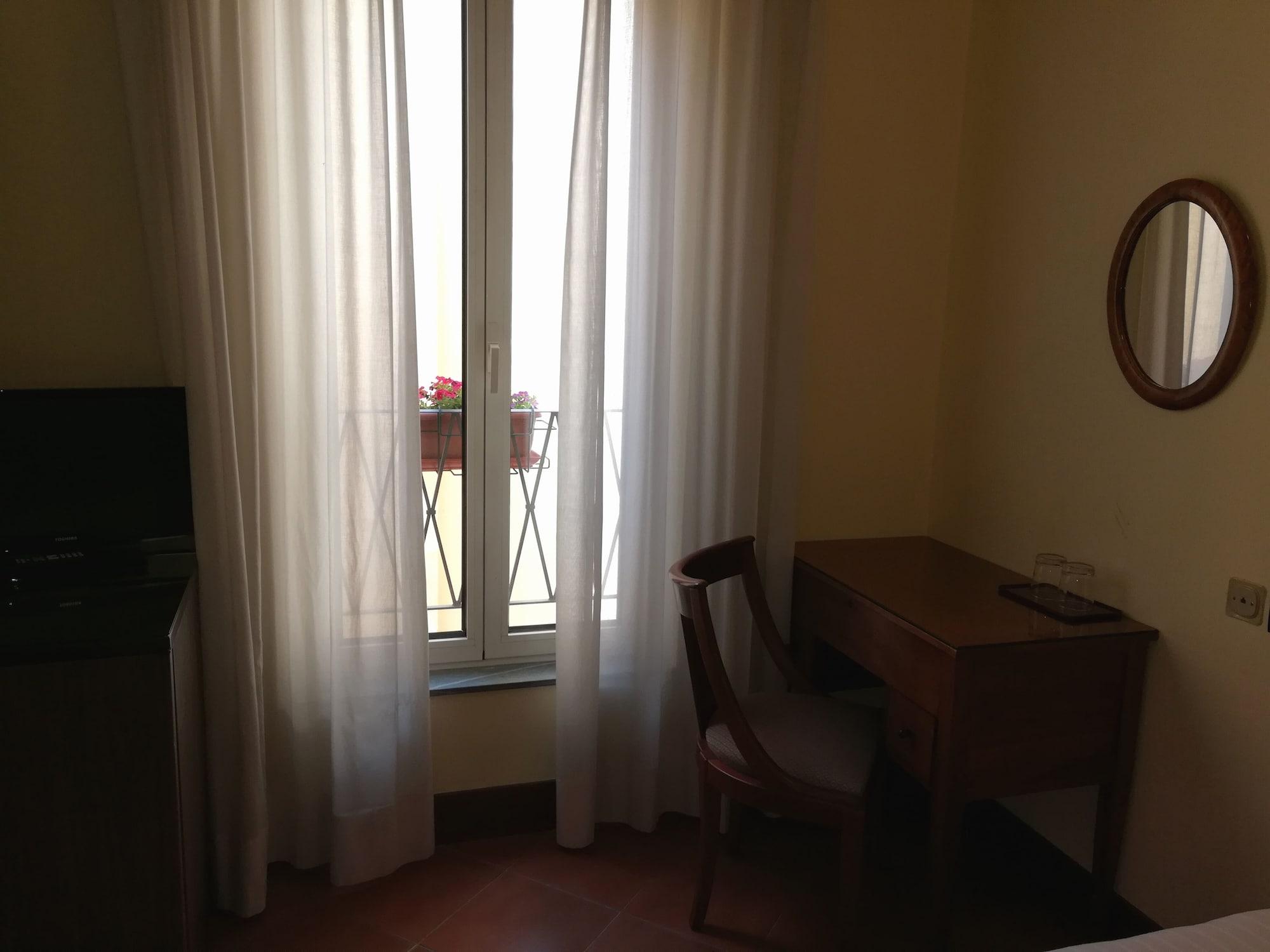Hotel Malaspina ฟลอเรนซ์ ภายนอก รูปภาพ
